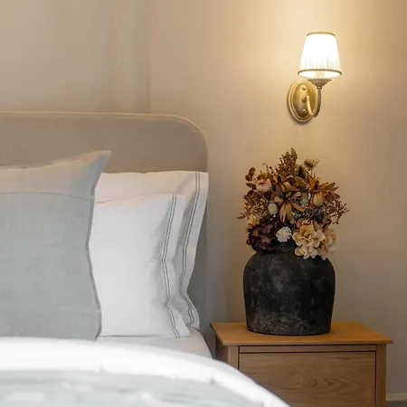 Silent Stone Ii דירה